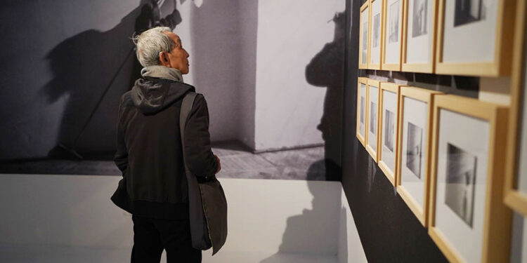 „Wschód słońca na Zachodzie” – wystawa